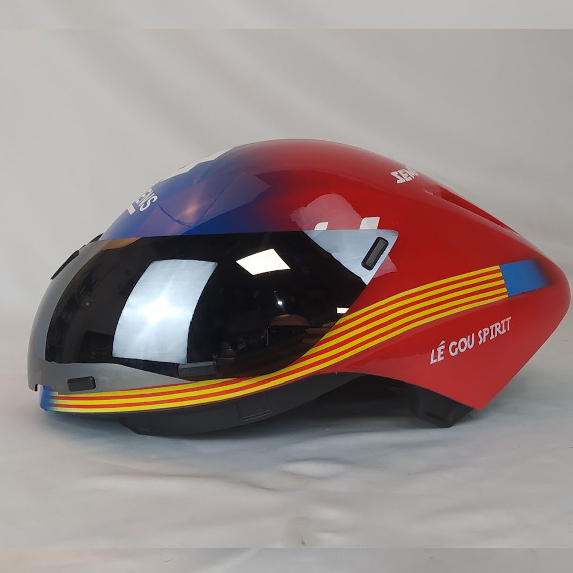 Casco personalizado de ciclismo Baixens pintado a mano